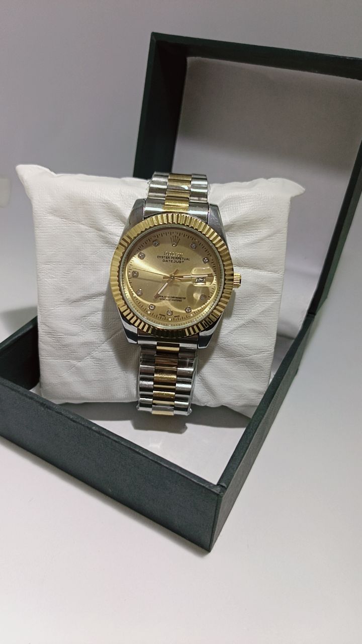 ⌚ Luxury Rolex Style Watch – Premium Dial, Date Display & Butterfly Lock