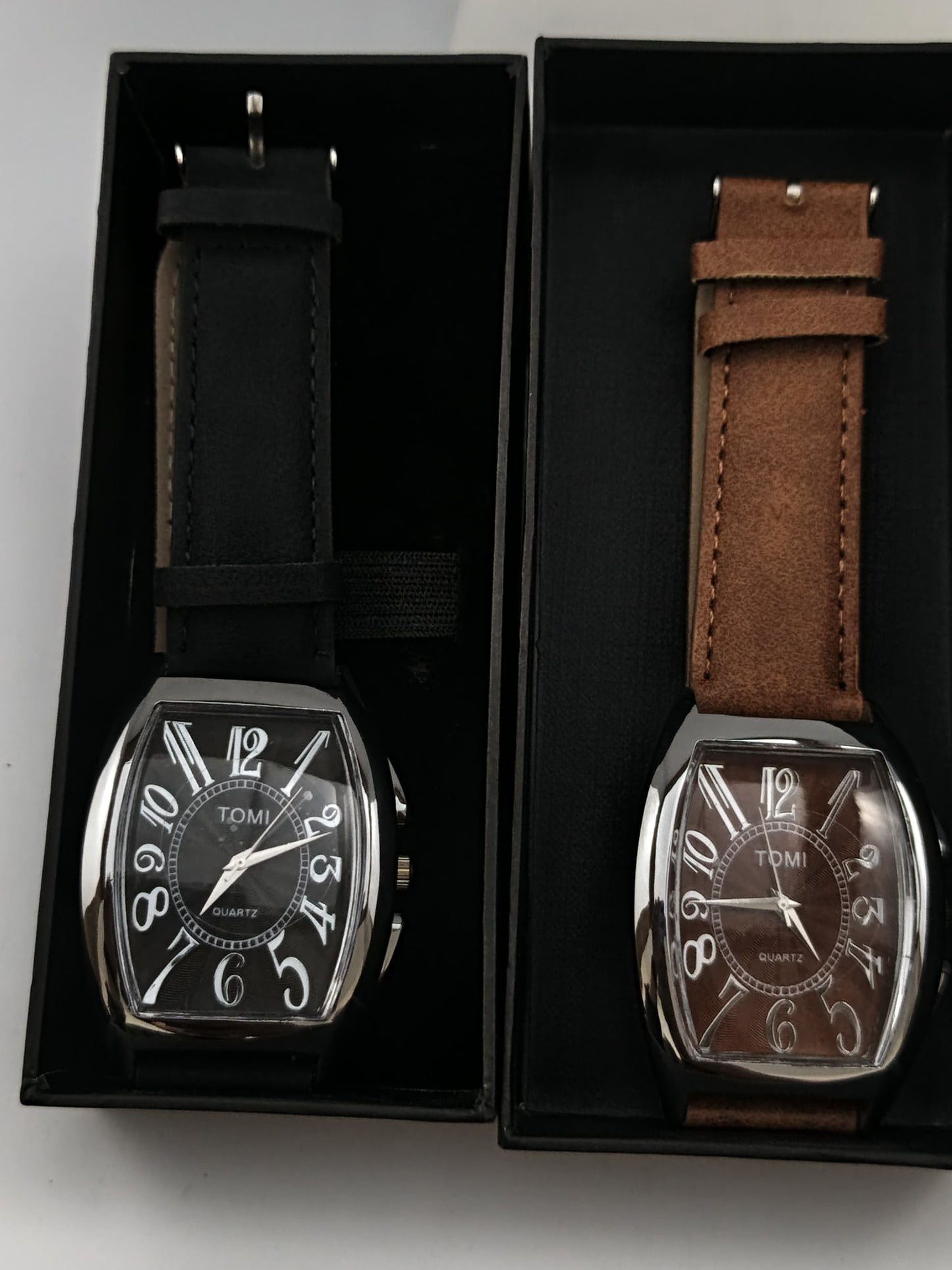 Tomi Quartz Watch With Bold Premium Dial