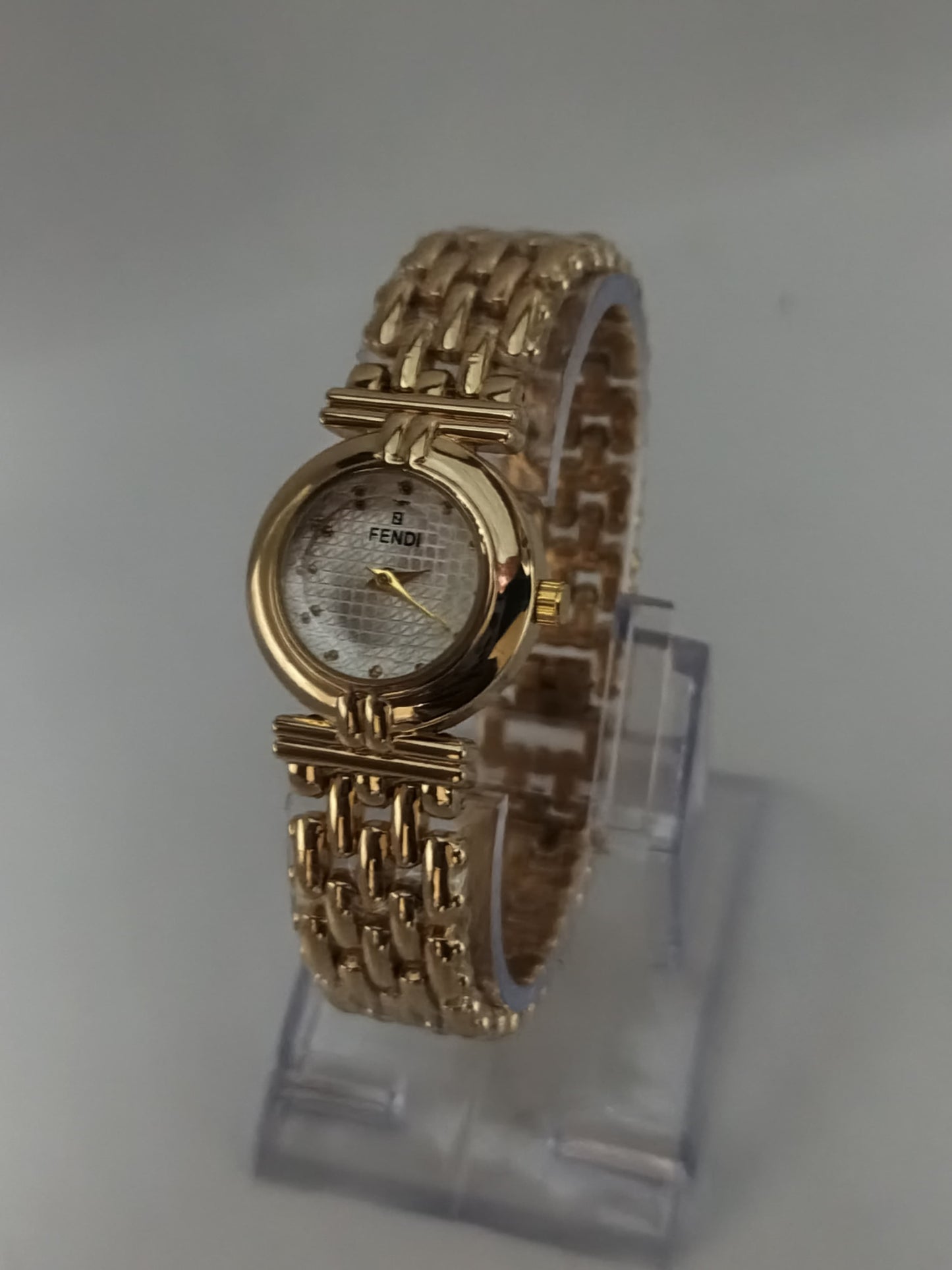 ⌚ Fendi Golden Color Female Watch
