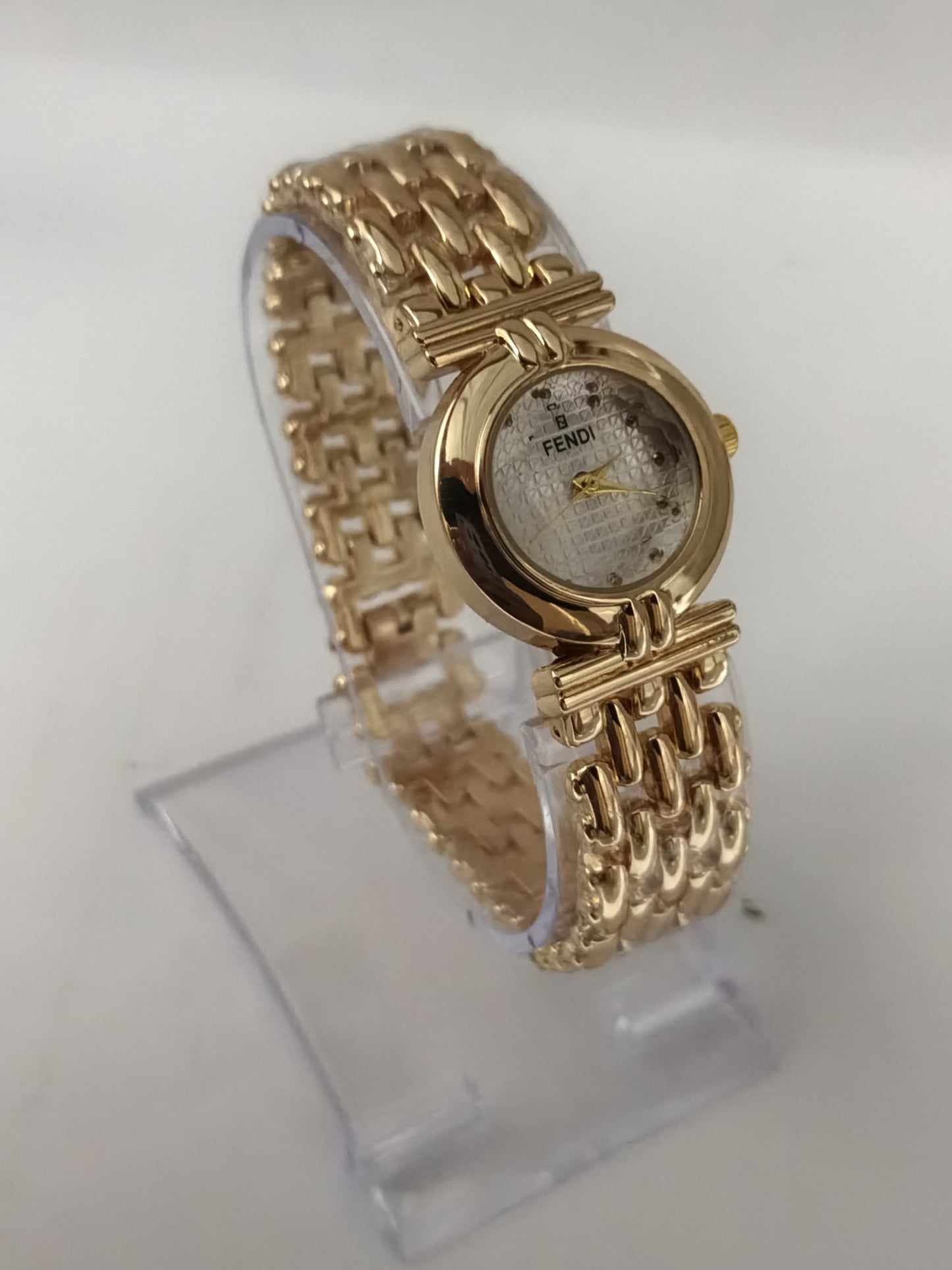 ⌚ Fendi Golden Color Female Watch
